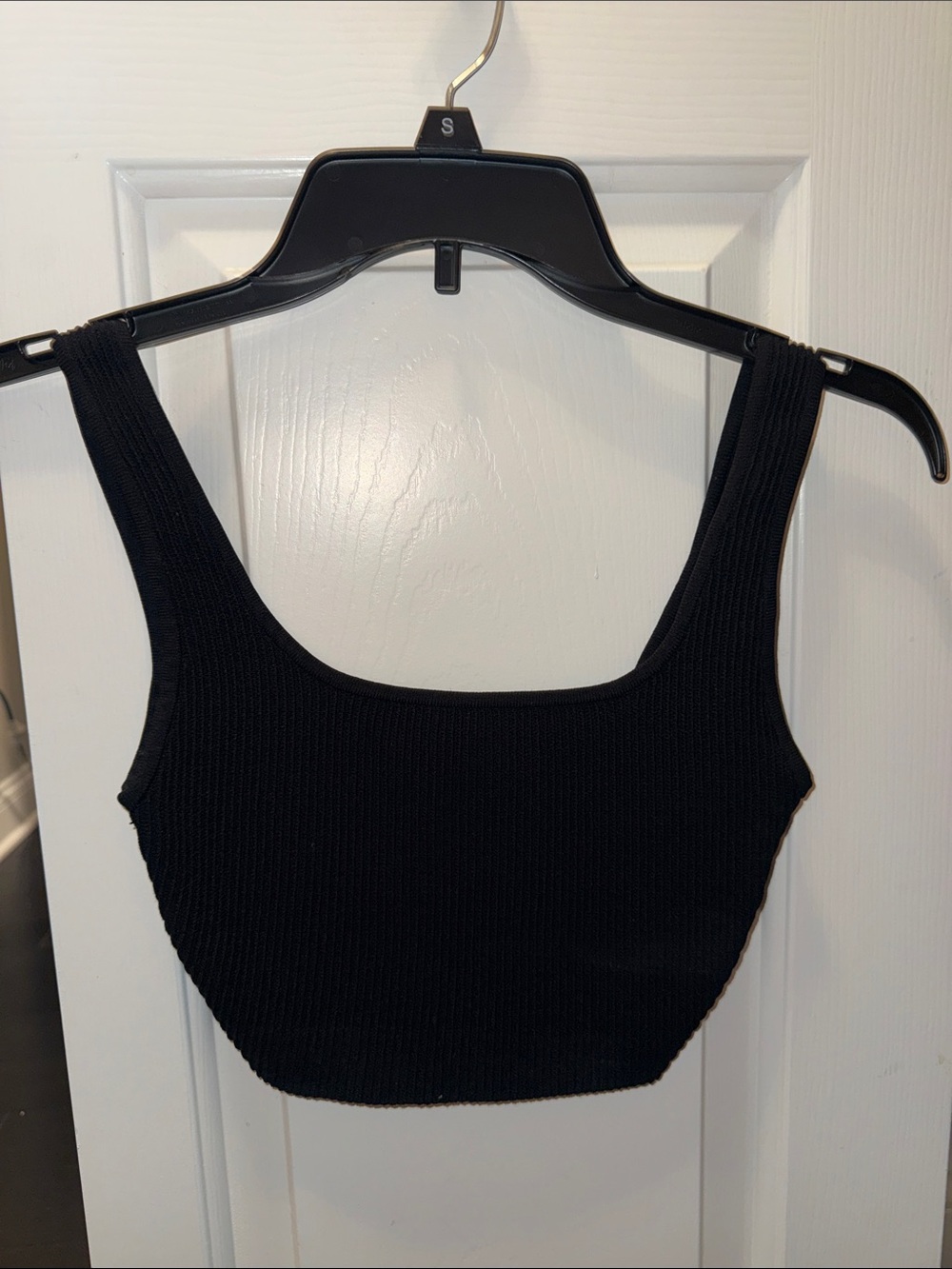 Babaton Black Ribbed Square-Neck Crop Top